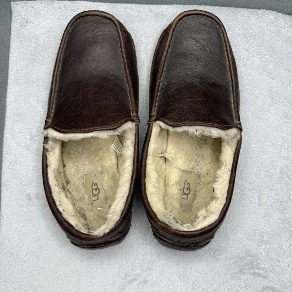 UGG Ascot Brown Leather Comfort Indoor Moccasin Loafers Slipper Men's Size 10